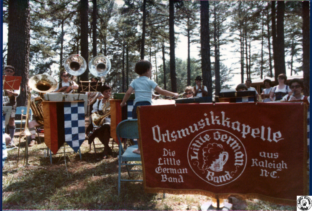 1978 06 10 11 EPA picnic Fairgrounds Youth Center-Amos.jpg